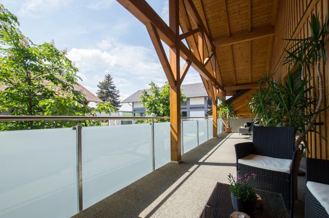 Vila Schnatterhof Lambrechten Exteriér fotografie
